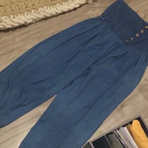 Jeaned women’s jumpsuit